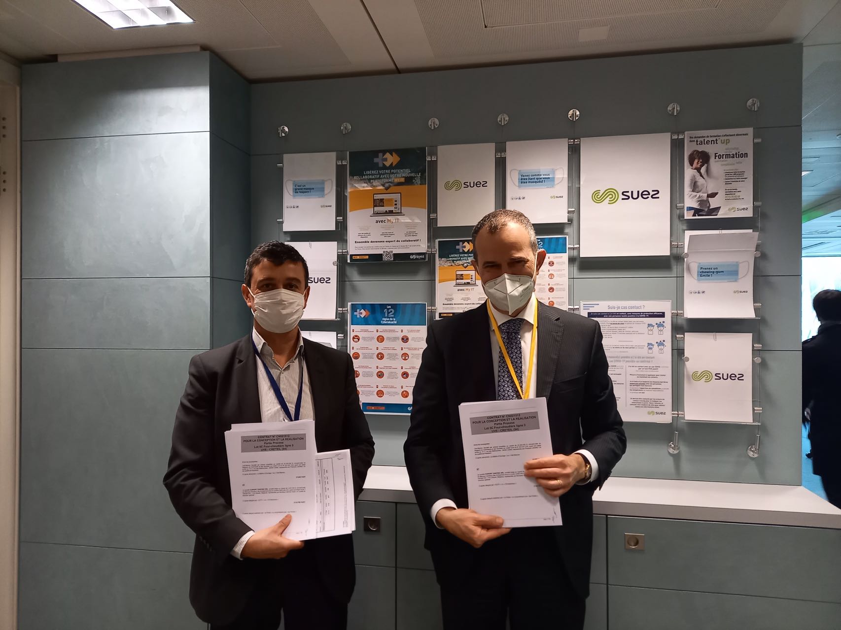 巴黎-----簽約現場